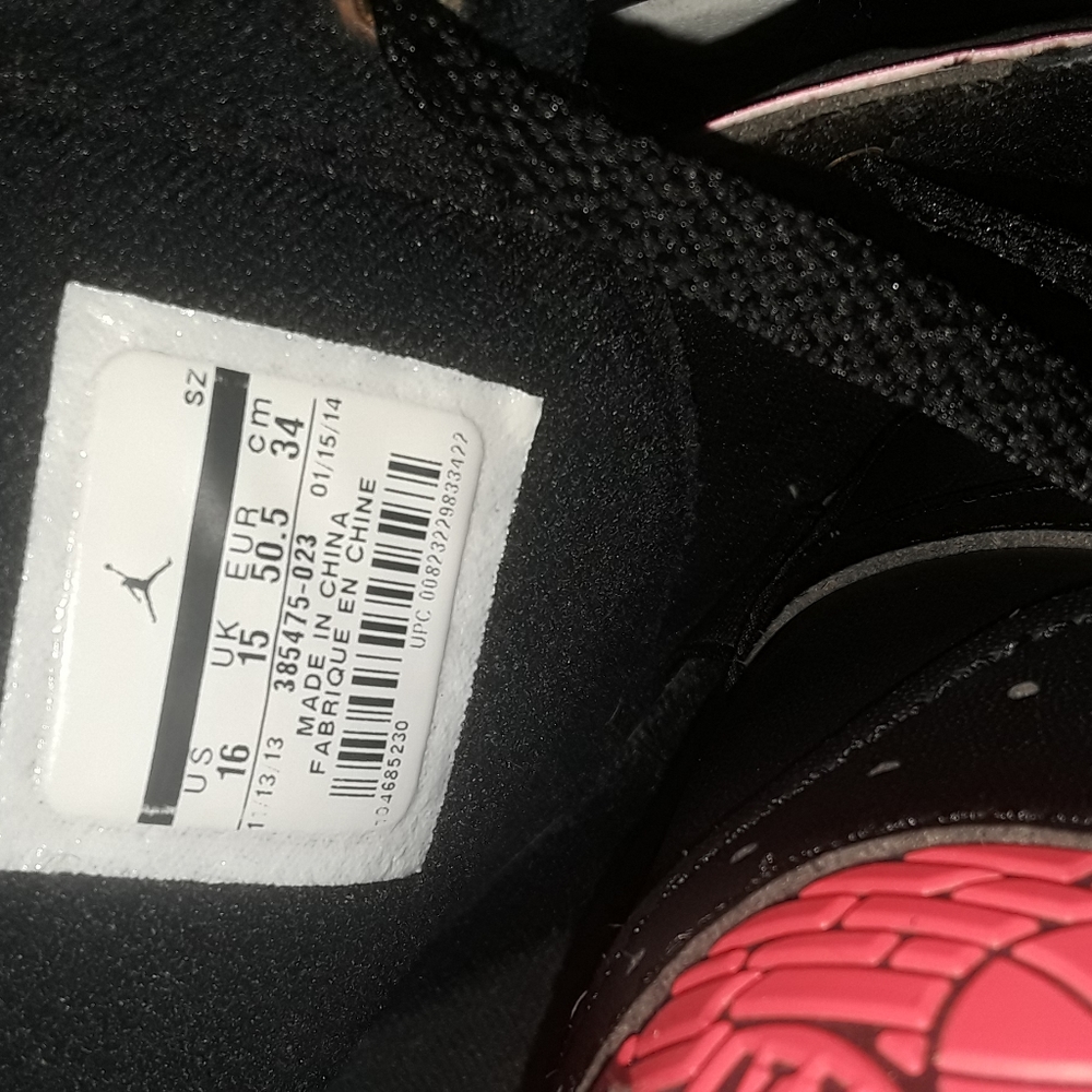 Sneakers - Picture 4 of 4
